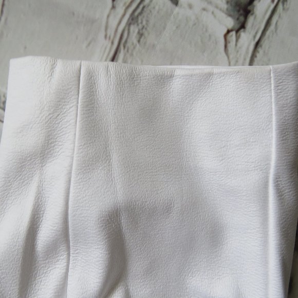 White Tanjay Pleather Bomber Style Jacket With Zippered Front Size 16P - Picture 11 of 11